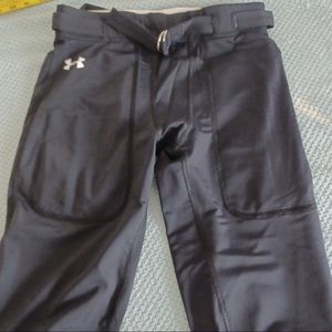Nwt under armor Kids football/rugby pants nwt under armor